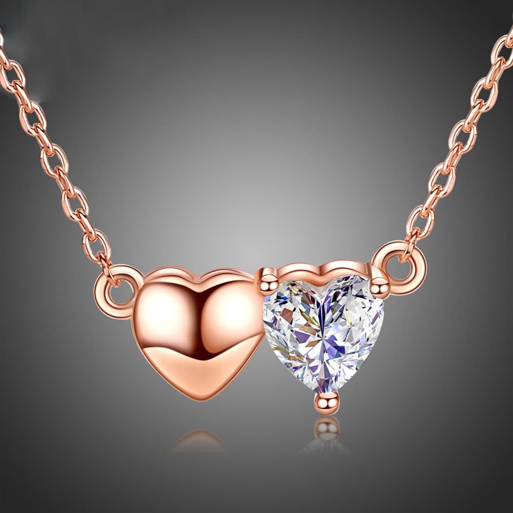 Collier tendance pour femme en or rose 18 carats avec pendentif cœur