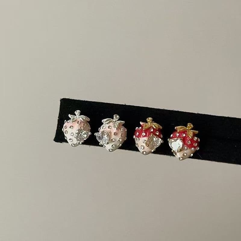 Boucles d’Oreilles Puces Zircon Cœur Tendance