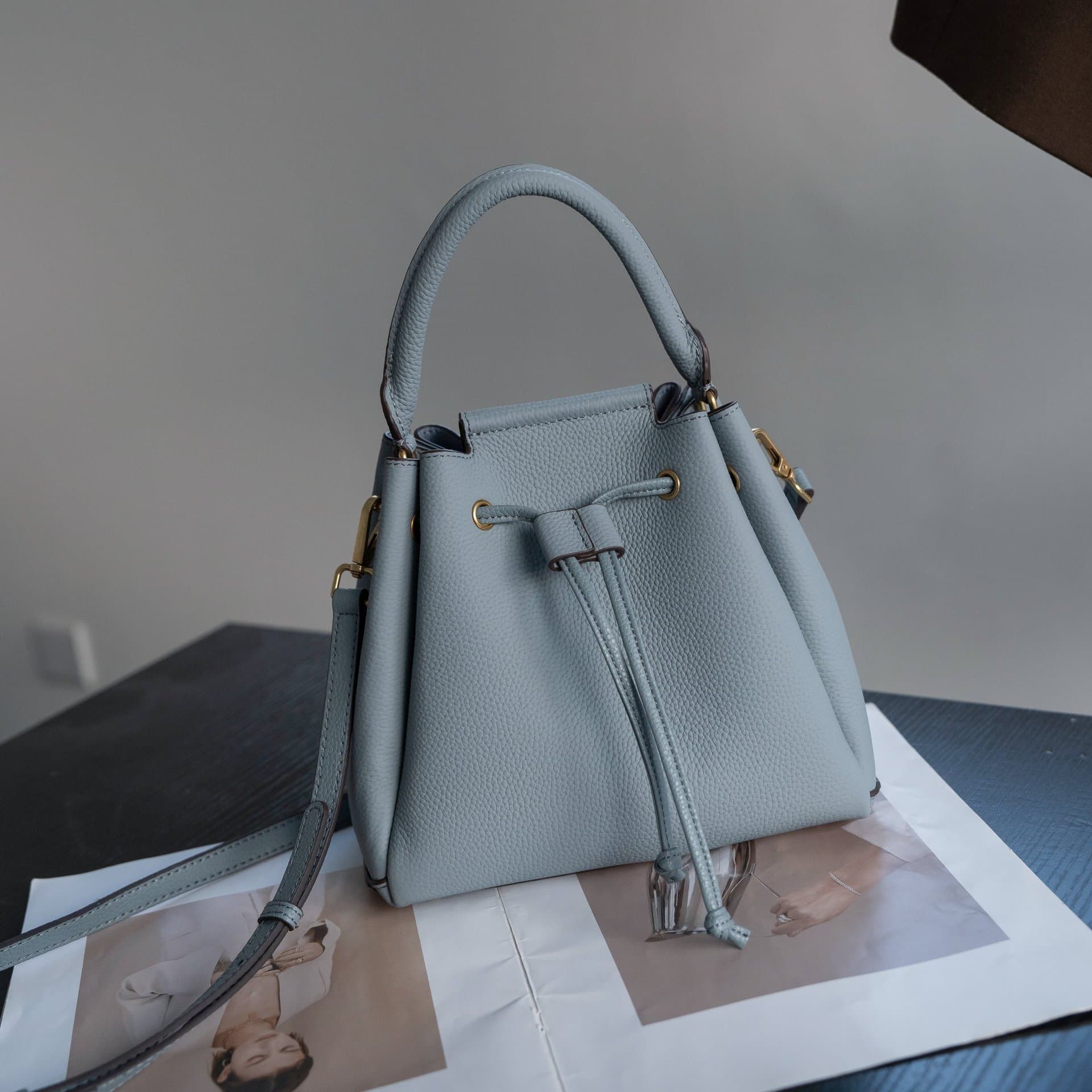 Sac Seau Cuir Beige Tendance — bleu-ciel
