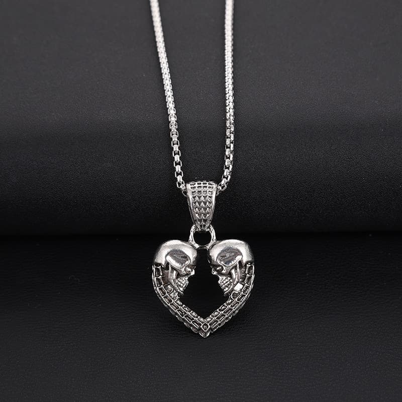 Collier Boucles d’Oreilles Pendentif Tête de Mort Tendance
