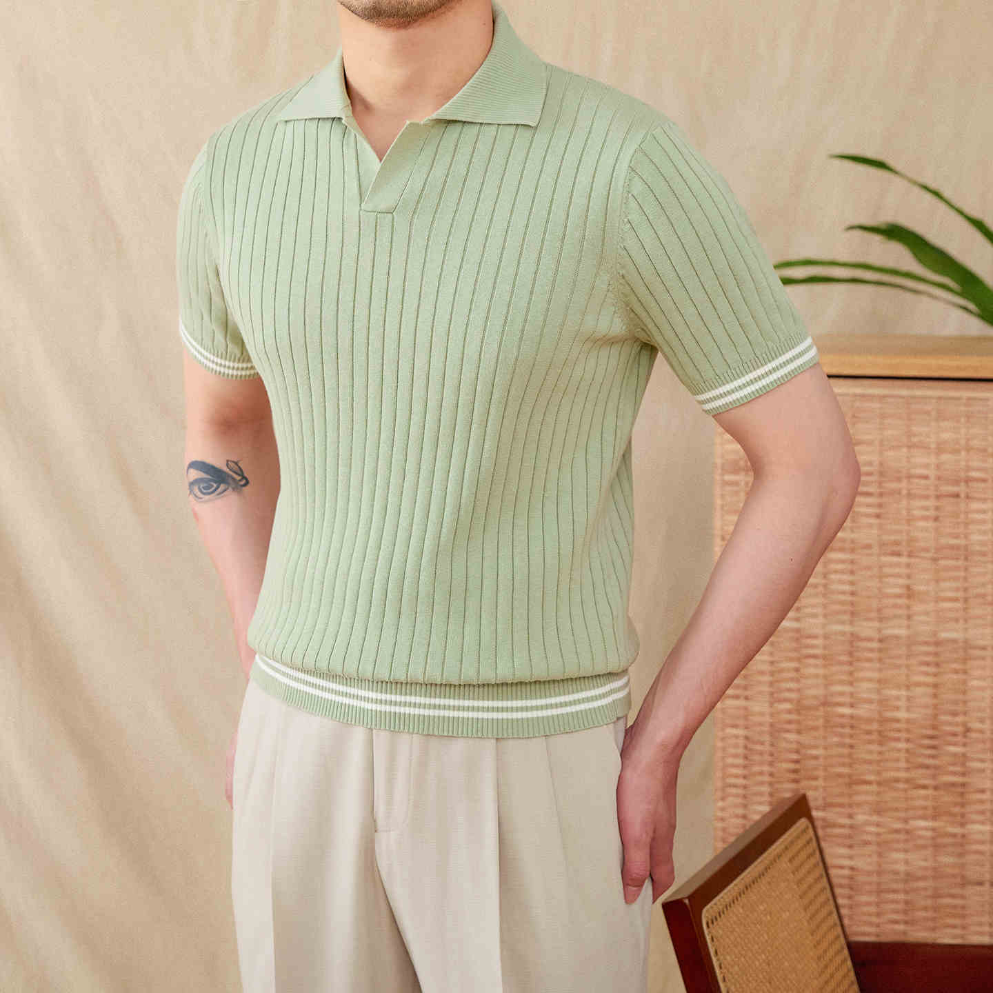 T-shirt col revers tendance polyvalent homme
