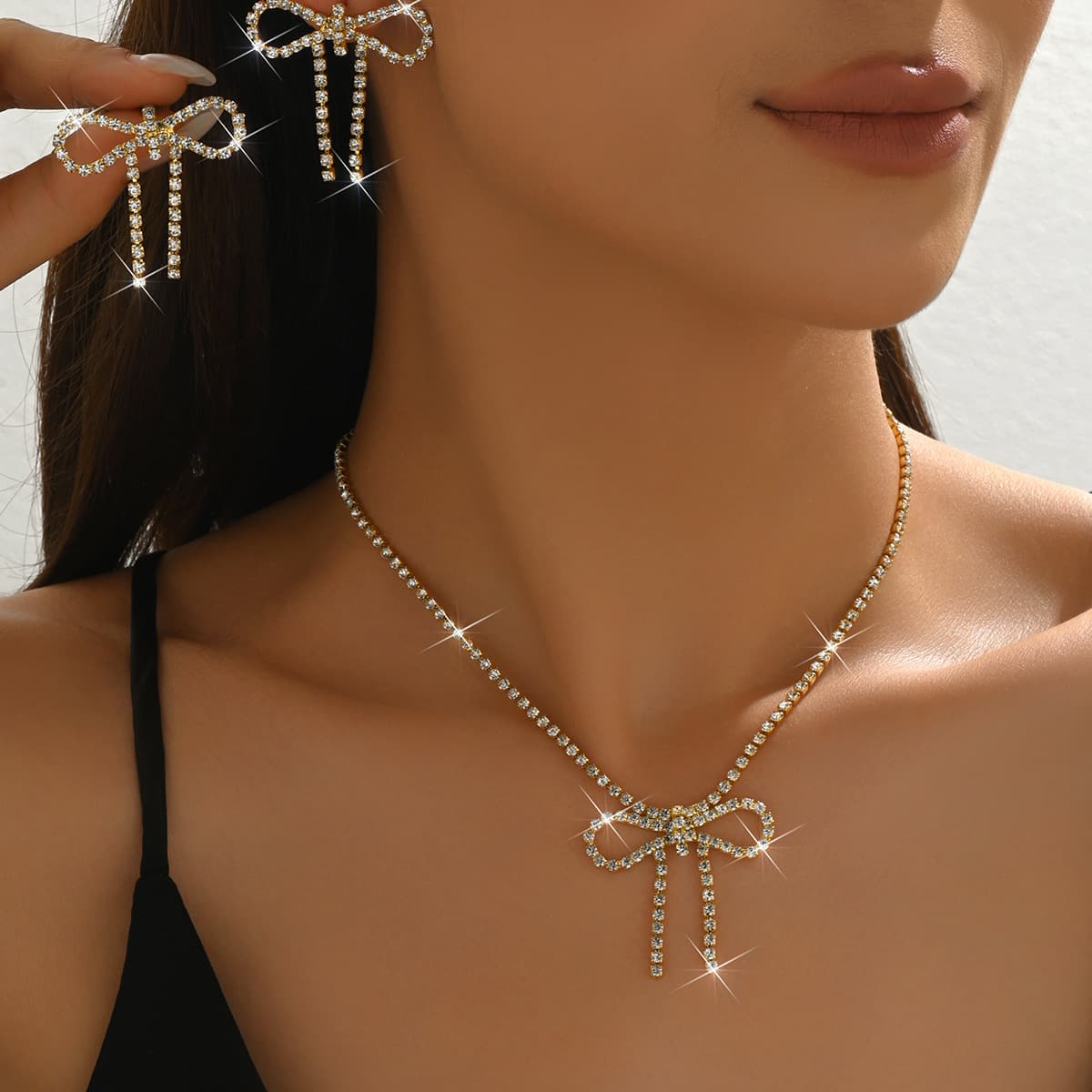 Bijoux de Mariée Collier et Boucles Tendance