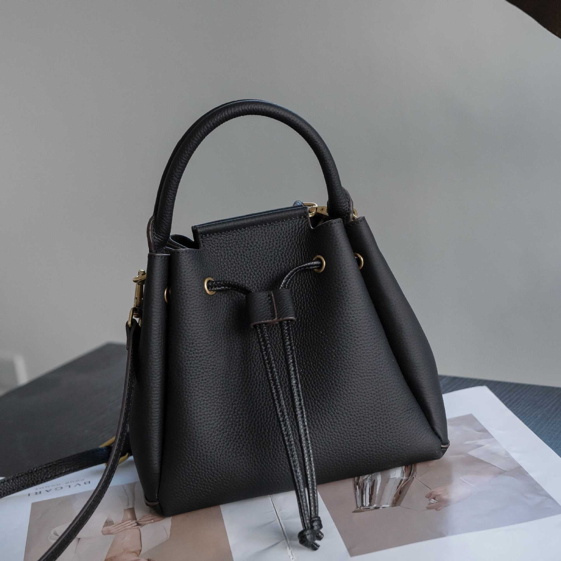 Sac Seau Cuir Beige Tendance — noir