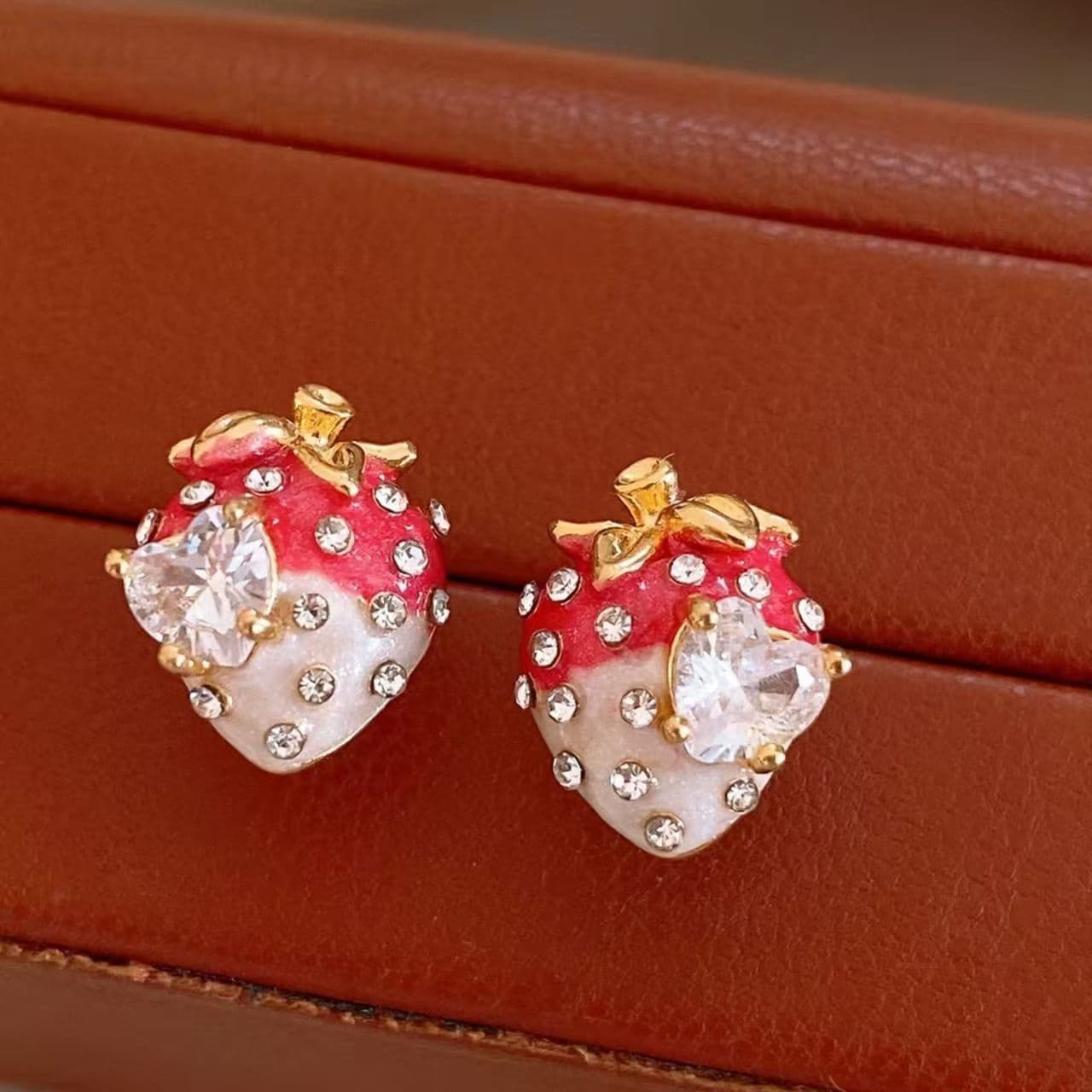 Boucles d’Oreilles Puces Zircon Cœur Tendance